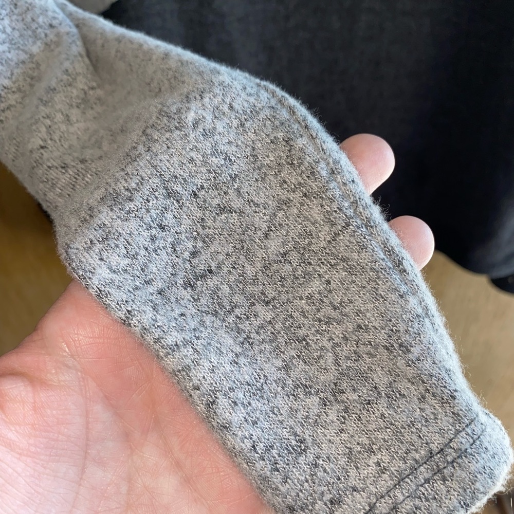 Sweater - Picture 2 of 5
